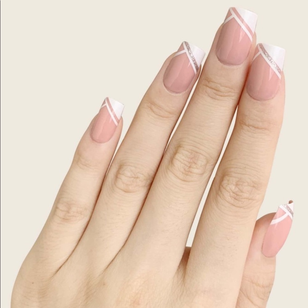 Nails 24pcs